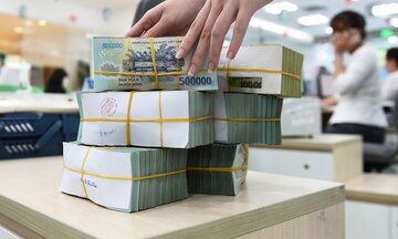 Tín dụng phục hồi, kéo tỷ lệ nợ xấu giảm nhẹ