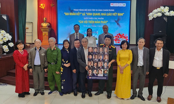 Tôn vinh tinh thần đại đoàn kết và nghề nhà giáo 