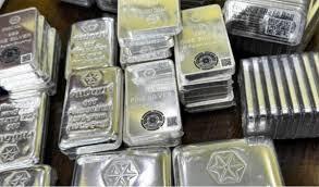 Giá bạc hôm nay 17/11/2025: Bạc chịu áp lực giảm