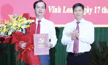 Ông Trần Trí Quang được giới thiệu làm Chủ tịch UBND tỉnh Vĩnh Long