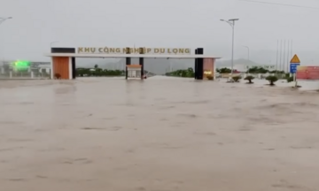 Miền Trung: Mưa lớn ngập lụt diện rộng, hơn 31.000 hộ dân mất điện