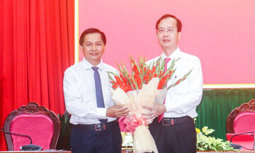 Kỳ họp HĐND Vĩnh Long bầu tân Chủ tịch UBND tỉnh