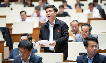 Đề nghị cấm tuyệt đối các hành vi ép mua bảo hiểm khi vay vốn