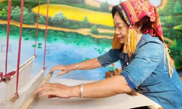 Nghệ An: Đánh thức sinh kế bền vững cho các dân tộc rất ít người