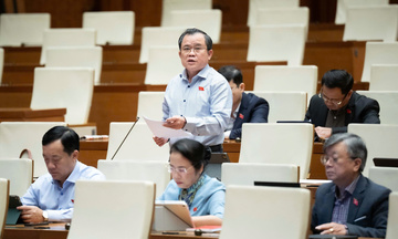 Kiểm soát chặt chẽ nợ công, đáp ứng yêu cầu hội nhập kinh tế quốc tế