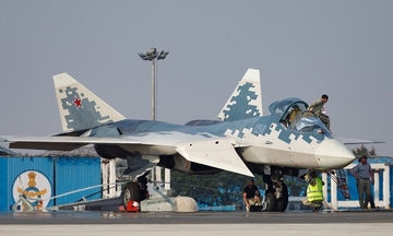 Su-57E đầu tiên đã được chuyển giao cho khách hàng