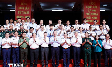 Tổng Bí thư: Cảnh sát biển phải là 'điểm tựa' để ngư dân vươn khơi bám biển