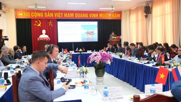 Hợp tác Việt - Nga hướng tới năng lượng tái tạo và công nghiệp 