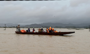 Đắk Lắk: Một nhà máy tạm ngừng cấp nước sinh hoạt do bị ngập