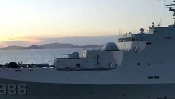 Trung Quốc lắp đặt pháo laser trên hạm