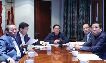 Từ Nam Phi, Thủ tướng chủ trì họp khẩn ứng phó, khắc phục hậu quả mưa lũ