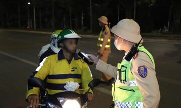 Xử lý hơn 2.400 trường hợp vi phạm nồng độ cồn trong ngày cuối tuần