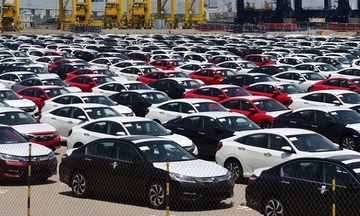 Nhập khẩu ô tô nguyên chiếc chững lại, linh kiện và phụ tùng tăng mạnh