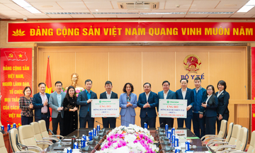 Vinachem cam kết tài trợ hóa chất khử khuẩn sau mưa lũ cho miền Trung  và Tây Nguyên