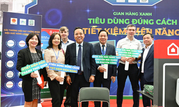 Khai mạc Hội chợ Triển lãm thiết bị tiết kiệm năng lượng và chuyển đổi xanh