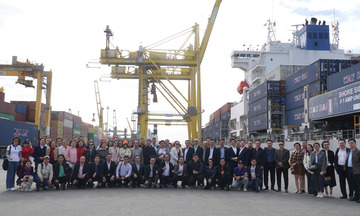 Đoàn đại biểu Diễn đàn Logistics Việt Nam 2025 khảo sát cảng Tiên Sa
