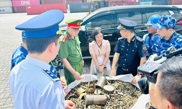 Phòng chống buôn bán trái phép rác thải nguy hại qua biên giới