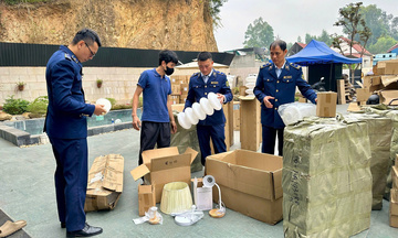 Chống buôn lậu: Quyết liệt, thường xuyên và không có vùng cấm