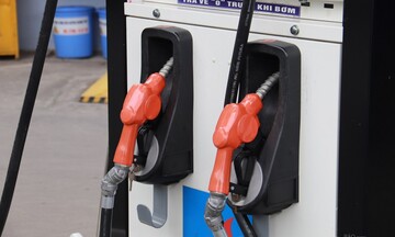 Giá xăng dầu hôm nay 30/11/2025: Đồng loạt giảm nhẹ