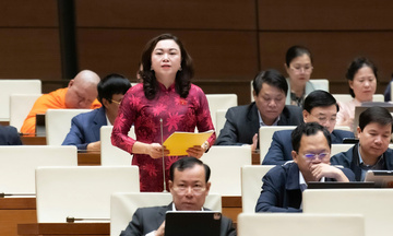 Người dân mong chờ được khám sức khỏe miễn phí 1 lần/năm