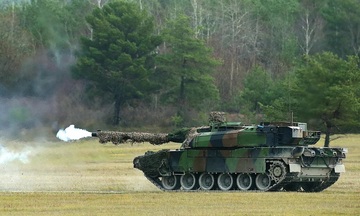 Vì sao Leclerc luôn là chiếc xe tăng mà giới phân tích muốn giải mã?