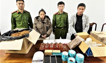 Hà Tĩnh: Bắt cặp đôi 9X tự tẩm ướp 10 kg ma túy Tobaco