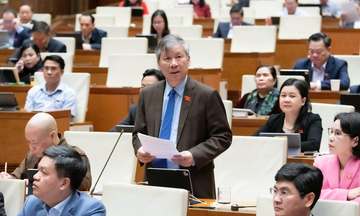 Đại biểu đề nghị sớm miễn viện phí điều trị bệnh ung thư, mạn tính