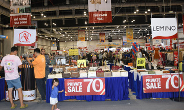 Thương mại,  dịch vụ chiếm khoảng 50% GRDP TP. Hồ Chí Minh