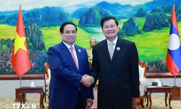 Việt Nam luôn dành ưu tiên cao nhất cho quan hệ đặc biệt với Lào