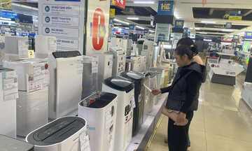 Ô nhiễm kéo dài, máy lọc không khí hút khách tại Hà Nội