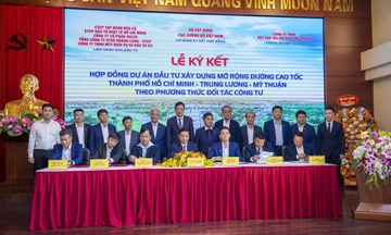 Ký kết hợp đồng mở rộng cao tốc TP. Hồ Chí Minh - Trung Lương - Mỹ Thuận