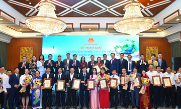 Trao 22 giải thưởng Cuộc thi 'Tuyên truyền viên tiết kiệm điện năm 2025'