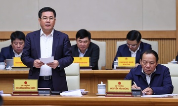 Xuất nhập khẩu bùng nổ, dự báo Việt Nam lọt Top 15 thương mại toàn cầu