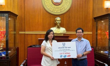 Unilever Việt Nam hỗ trợ người dân vùng bão lũ hơn 19 tỷ đồng
