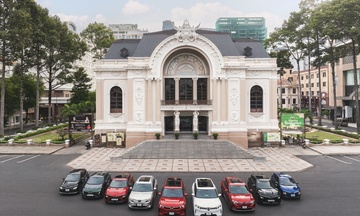 Sức mua tăng vọt, thị trường ô tô Việt Nam lập đỉnh mới trong năm 2025