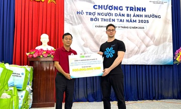 Siberian Wellness tặng quà hỗ trợ người dân Khánh Hòa sau mưa lũ