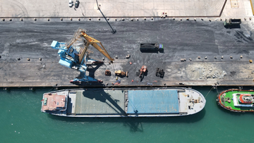 Hà Tĩnh ‘bứt tốc’ công nghiệp - Bài 2: Khu kinh tế Vũng Áng và hệ sinh thái đầu tư