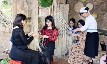 Nghệ An khôi phục bản sắc miền núi, tạo nguồn lực phát triển bền vững