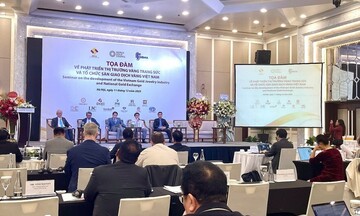 Kinh nghiệm quốc tế cho hành trình lập sàn vàng Việt Nam