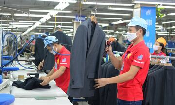 Tự chứng nhận xuất xứ: Tạo thuận lợi xuất khẩu cho hàng dệt may