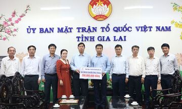 EVNNPT hỗ trợ các tỉnh miền Trung, Tây Nguyên vượt qua thiên tai