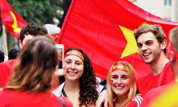 Việt Nam sắp tổ chức đón khách du lịch quốc tế thứ 20 triệu 