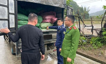 Cao Bằng: Thu giữ trên 1,8 tấn nguyên liệu thuốc lá không rõ nguồn gốc