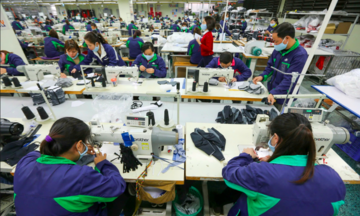 Phát triển bền vững dệt may: Bắt đầu từ đâu?