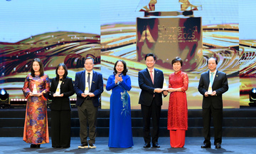 Gala Hành động vì cộng đồng 2025: Vinh danh nhiều sáng kiến và dự án truyền cảm hứng