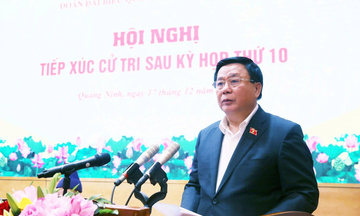 Đoàn đại biểu Quốc hội tỉnh Quảng Ninh tiếp xúc cử tri sau Kỳ họp thứ  10