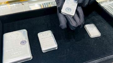 Giá bạc hôm nay 19/12/2025: Tiếp đà bứt phá