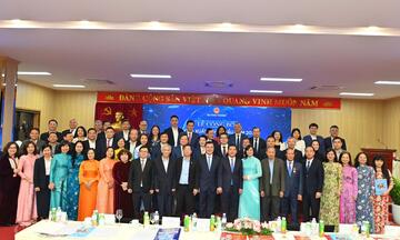 Những khoảnh khắc tại Hội nghị tổng kết công tác ngành Công Thương năm 2025, triển khai nhiệm vụ 2026