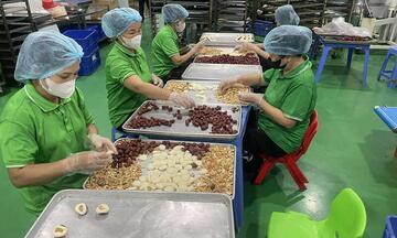 Hà Nội: Tăng cường kiểm soát thị trường bánh kẹo  dịp Tết Nguyên đán