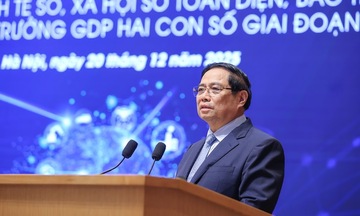 Thủ tướng đặt nhiều câu hỏi lớn về phát triển kinh tế số, xã hội số 